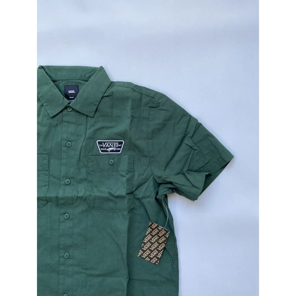 VANS Men’s Coleman Classic Fit Button Shirt Short Sleeves Size M
